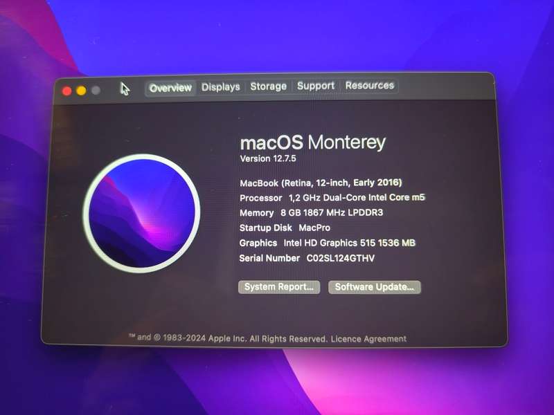 MAC BOOK PRO - 500Gb ROM, 8Gb RAM