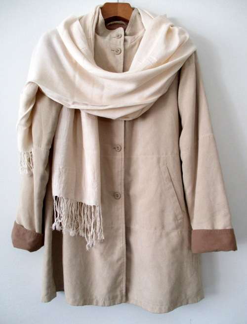 QUEENSPARK LUXURIOUS ULTRA SOFT SUEDE COAT Size M