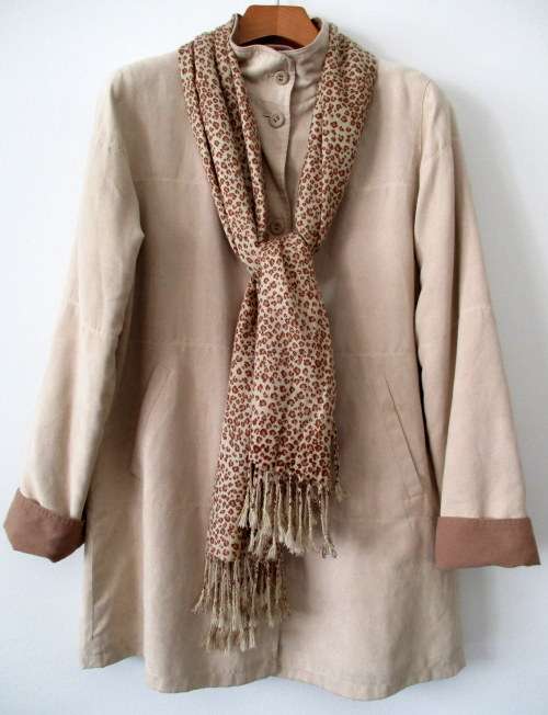 QUEENSPARK LUXURIOUS ULTRA SOFT SUEDE COAT Size M