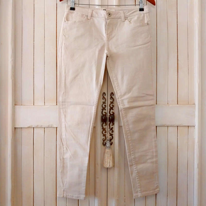 FOSCHINI NEWS DENIM LOW-RISE SUPER SKINNY STRETCH JEANS - CREAM/ECRU