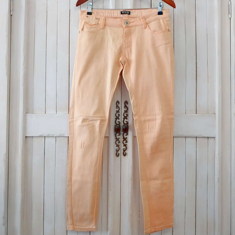 FOSCHINI WORLD WIDE WEAR LOW-RISE STRETCH SKINNY JEANS - FADED PEACH