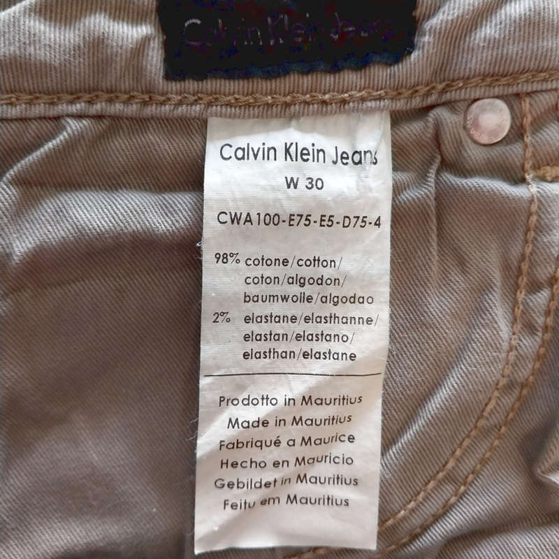 CALVIN KLEIN MID-RISE STRETCH RELAXED STRAIGHT LEG JEANS W30 - VINTAGE WASH