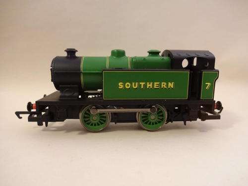 Hornby 0-4-0 Southern Railways Locomotive in OO Scale