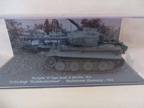 Pz.Kpfw. VI Tiger Tank Ausf. E (Sd.Kfz. 181 ) in 1:72 Scale