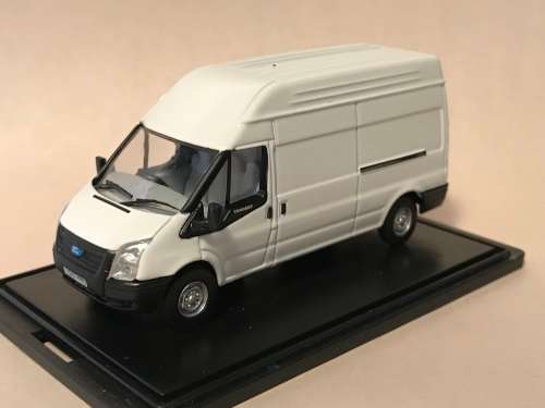 Oxford Diecast 76FT006 Ford Transit high top LWB van in plain white