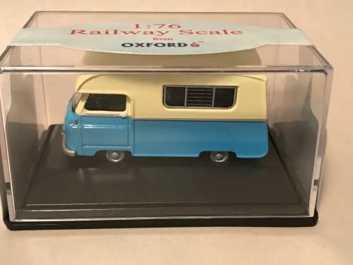 Oxford Diecast 76JA005 Austin J2 Paralanian (camper van) in blue and cream livery