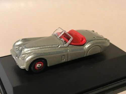 Oxford Diecast 76XK120001 Jaguar XK120 in bronze