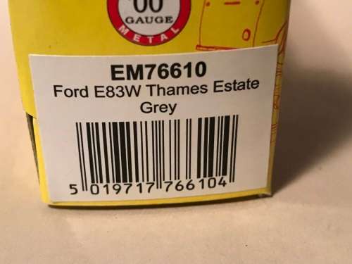Pocketbond `Classix` EM76610 Ford E83W estate in dark grey