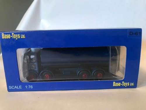 Base Toys D-61 Albion tanker `Pickfords`