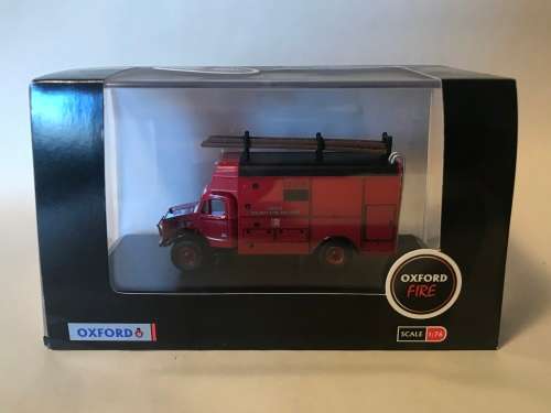 Oxford Diecast 76BD002 Bedford OW Fire Engine `Essex Fire Brigade` in red