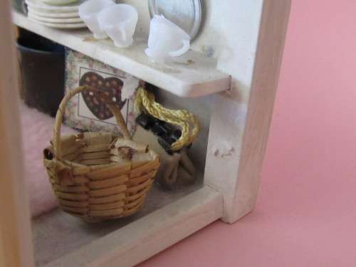 Dollhouse Miniature 1:24" 1/2 scale wooden handmade white elephant stall