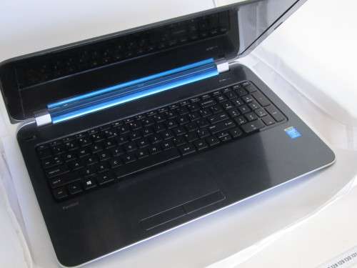 HP Pavillion laptop - 15.6" screen Intel CORE 3 - as new