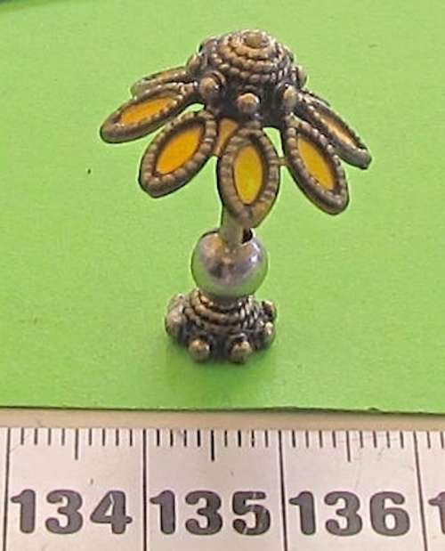 Miniature Dollhouse 1:12" scale - yellow enamelled lamp