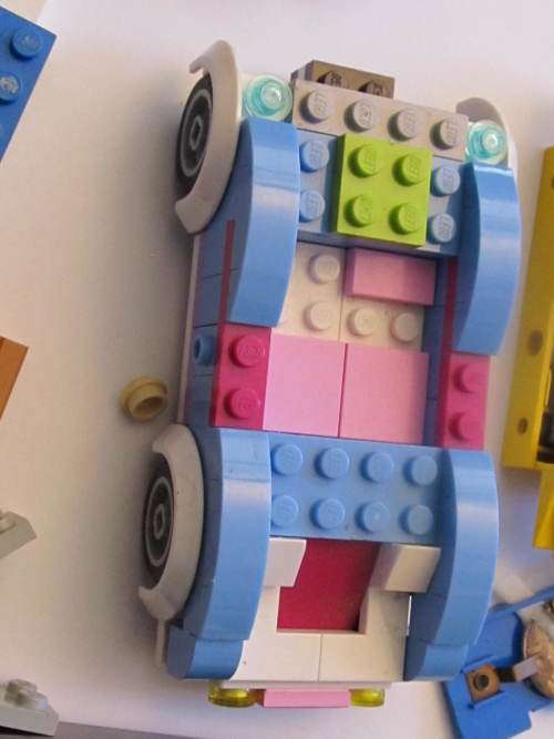Large lot of lego bricks and bits