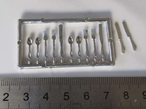 Miniature Dollhouse 1/12"  scale -  4 place setting of cutlery