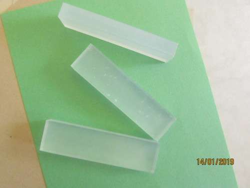 Oyumaru - Bluestuff - Minimold reusable! make your molds of small things in minutes!