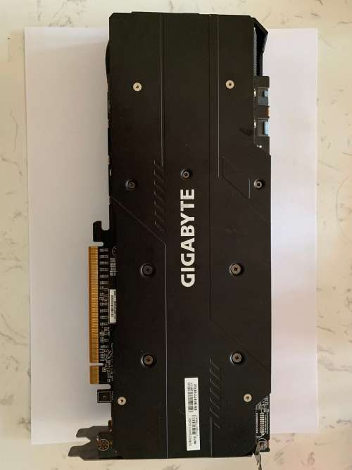 Gigabyte RX 5700 XT 8gb - Read > Fault