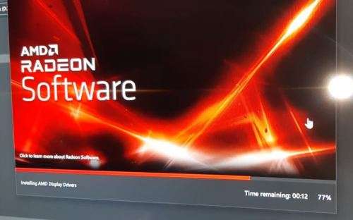 Gigabyte RX 5700 XT 8gb - Read > Fault