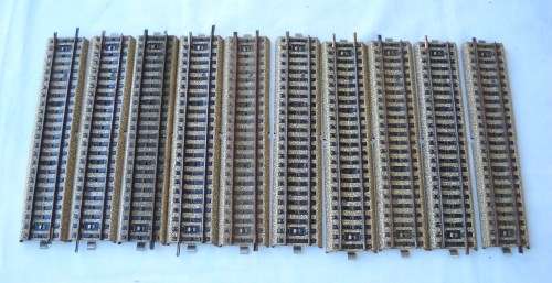 10 X STRAIGHT M-TRACK SECTIONS-MARKLIN-5106-HO-VERY GOOD CONDITION