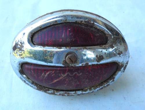 COMPLETE VINTAGE TAIL LIGHT-FORD, CHEV-1930-1950s-GOOD COSMETIC CONDITION