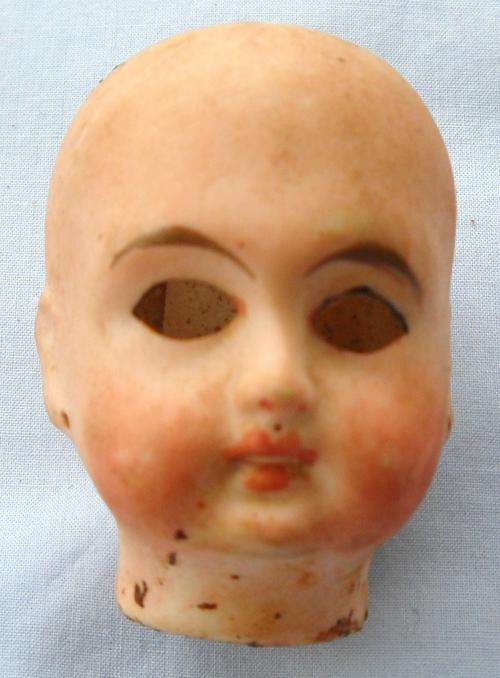 EARLY PORCELAIN DOLLS HEAD-GERMAN-Circa 1920-VERY GOOD CONDITION