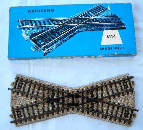 MARKLIN-5114-HO-Boxed-CROSSING-EXCELLENT CONDITION
