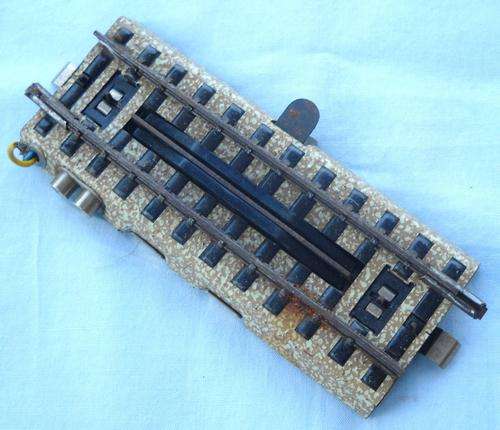 MARKLIN-5112-HO-ELECTRIC UNCOUPLER-M TRACK-VERY GOOD CONDITION