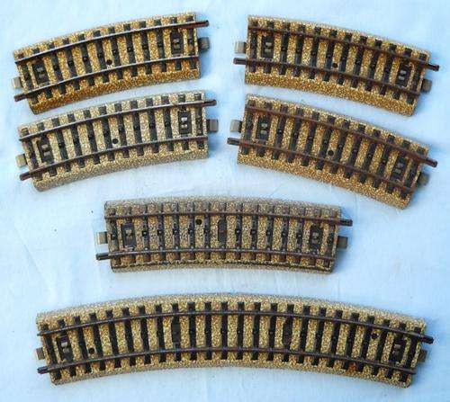 6 Assorted Curved Rails-MARKLIN-HO-GREAT CONDITION