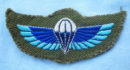ZIMBABWE-SAS PARA WING FOR COMBAT UNIFORM-CLOTH BADGE-EXCELLENT CONDITION-RHODESIA