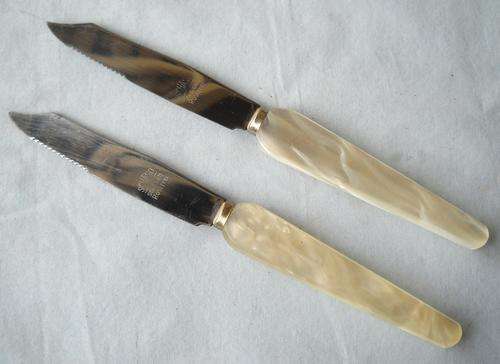 2 x VINTAGE PARING KNIVES-SIMULATED MOTHER OF PEARL HANDLES-EXCELLENT CONDITION
