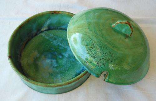 LINNWARE-LIDDED SERVING DISH-17.5 CM WIDE-GREEN-EXCELLENT CONDITION