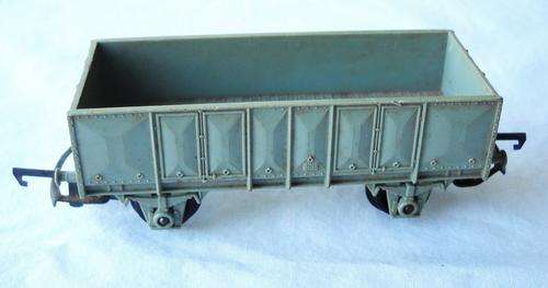 TRIANG GOODS WAGON-R 217-TRAIN-HO-EXCELLENT CONDITION