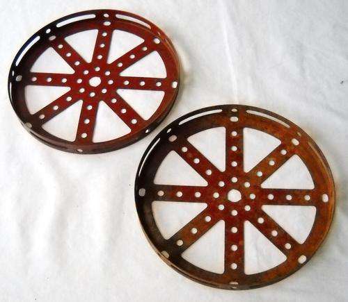 MECCANO-2 X HUB DISCS-5 AND A HALF INCH-RED-VERY GOOD CONDITION