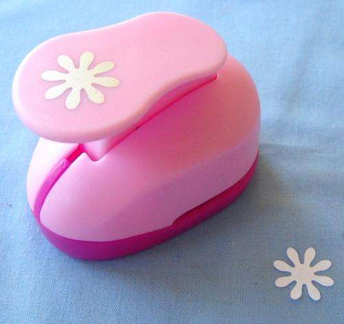 LARGE PAPER PUNCH-SNOWFLAKE SHAPE-SCRAPBOOKING & CRAFTS-LEVER ACTION