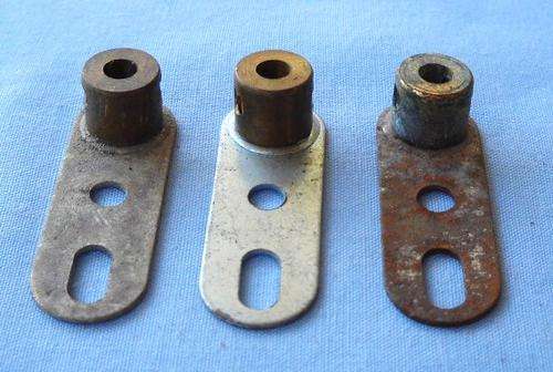 3 X SINGLE ARM CRANKS-MECCANO-GOOD CONDITION