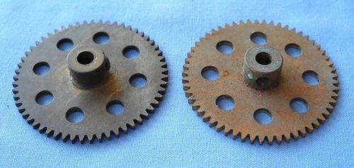2 X GEAR WHEELS-MECCANO-1 1/4" DIAMETER-50 TEETH-VERY GOOD CONDITION