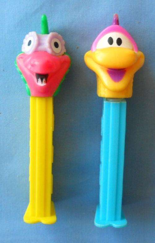 2 PEZ DISPENSERS-MUPPETS-1980'S-VERY GOOD CONDITION