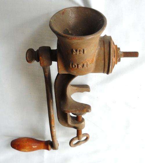 VINTAGE-BOLINDERS IDEAL # 1-MANUAL MINCER /SAUSAGE MAKER-CAST IRON-1920's-VERY GOOD CONDITION