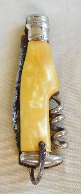 MOTHER OF PEARL POCKET KNIFE WITH CORKSCREW-VERY GOOD CONDITION