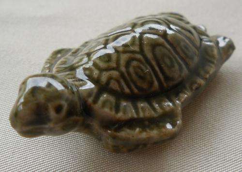 WADE FIGURINE-TURTLE-1978-Excellent Condition