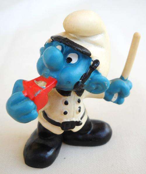 SMURF-POLICEMAN-1981-PEYO-EXCELLENT CONDITION