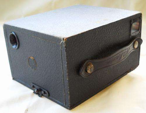 Antique-No 2 MAXIM-Box Camera-MUST SEE-LOVELY CONDITION