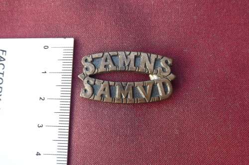 WW1- SAMNS shoulder title-South African Military Nursing service 1914-1 Lug