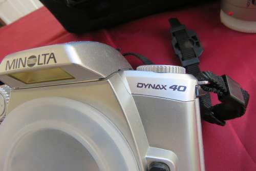 Minolta Dynax 40 witL. Minolta, AF zoom 0.48 mm/1.6 ft macro + AF 28-100 Minolta AF zoom