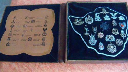 Set of 20 Rhodesian medals displayed and descriped. Perfect condition.  .In box