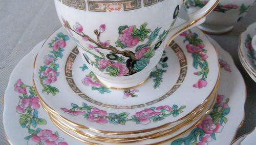 Tea set consist of 15 pieces. Made by Regency Bone China England