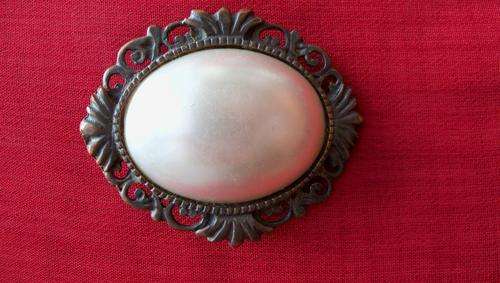 Vintage Brooch