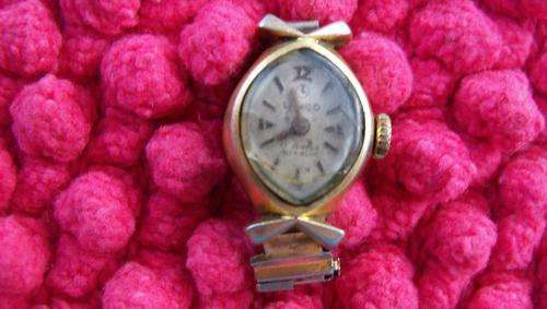 Lanco Ladies Antique Watch - Swiss made - wind-up - not working