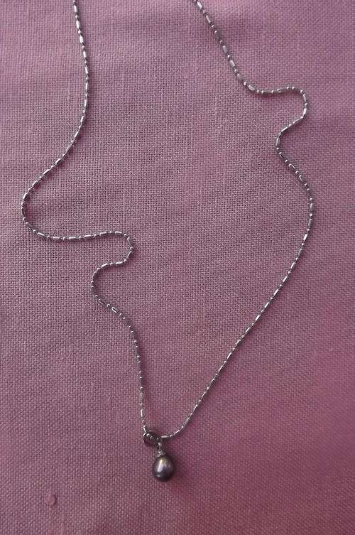 Genuine Dark Pearl with 18KR GP chain