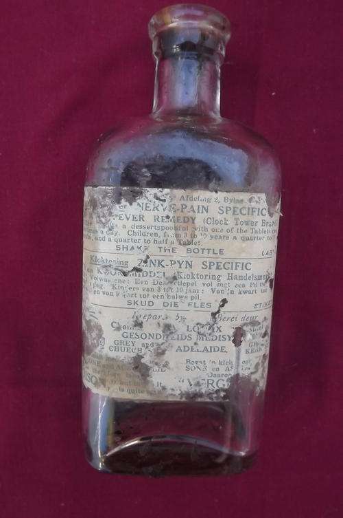 Antique Bottle - Zink Pyn Specific - from Adelaide - liquid in bottle